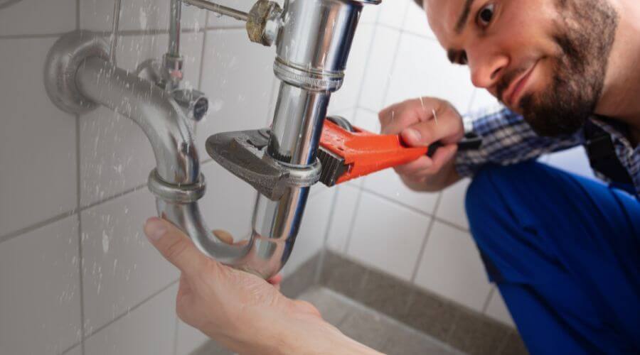 Local annual plumbing maintenance in New Albany, IN